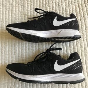 Nike women’s sneakers